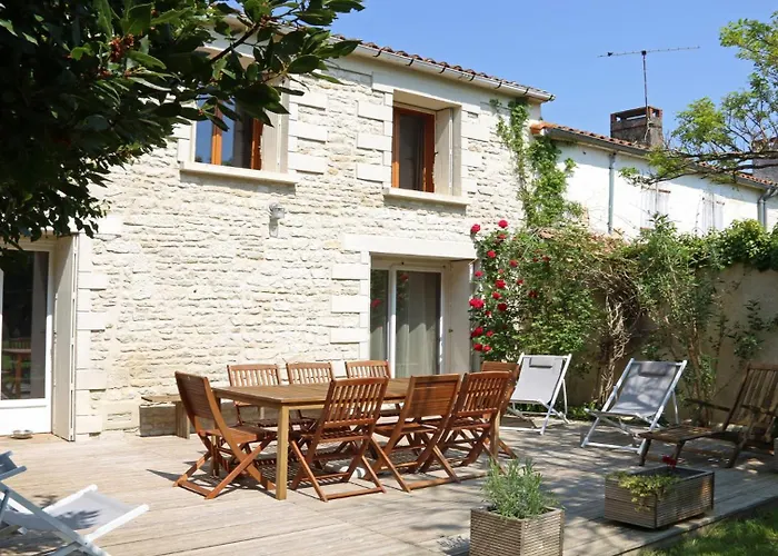 La Maison De La Venise Verte - 4 Chambres, Jardin Semesterbostad